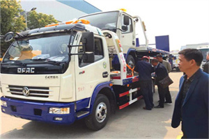 向化镇汽车道路救援拖车价格